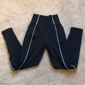 PTULA Yevette Leggings 23” Small